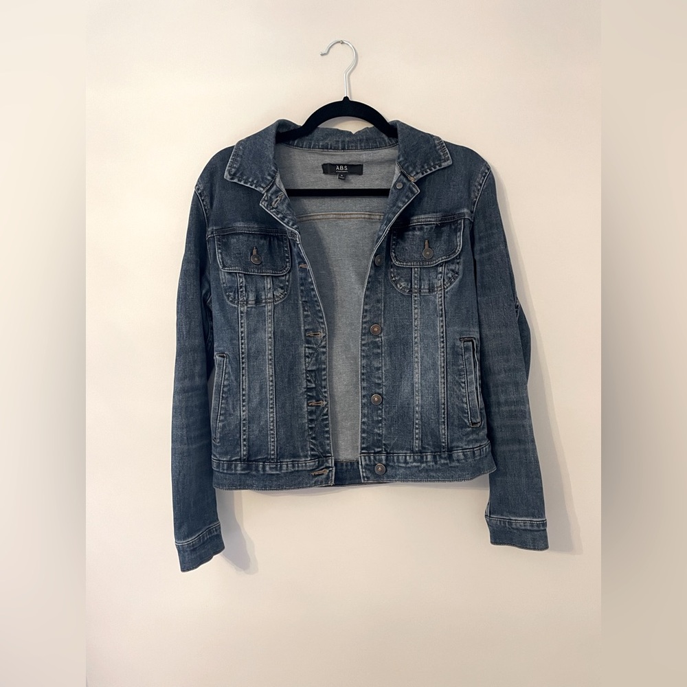 Women’s Small Denim Jacket